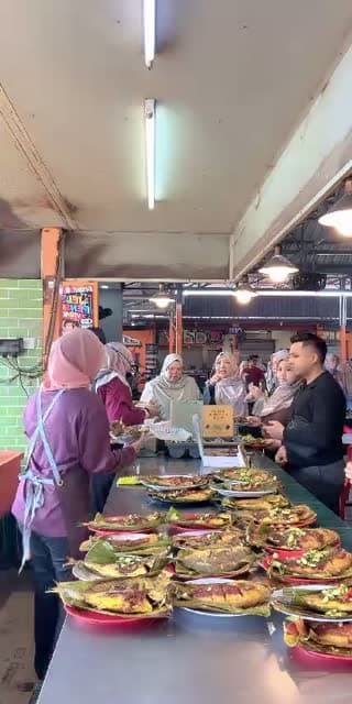TikTok live: tak masuk takde manis manis by @_.nrsyahiraa