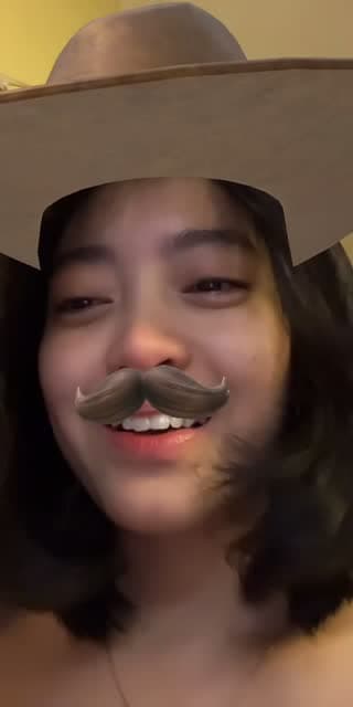 @cottoncandychic11 TikTok live stream