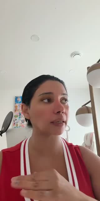TikTok live: 🤍 by @sara.jghab