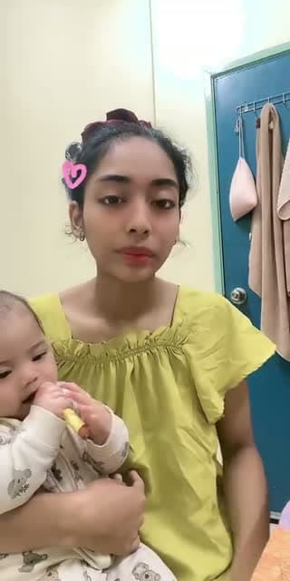 TikTok live: msok jap, bby medina sini by @its_hana760