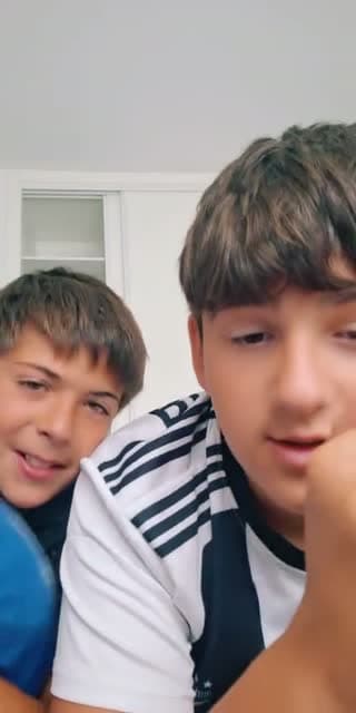 @denikivo TikTok live