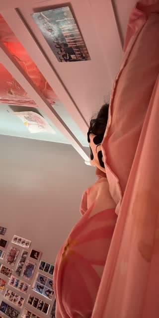 TikTok live: 24h live stop by say hi! by @jusmeiqi