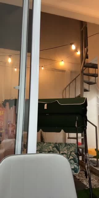 @meyshaira TikTok live stream