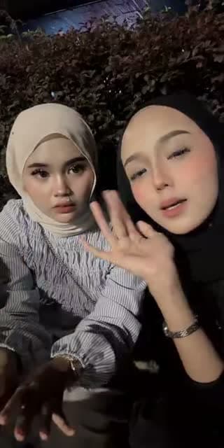 @zryynie TikTok live