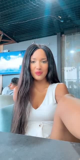 @victoriasalcedo_ TikTok live