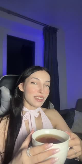 @prettymaad TikTok live from 2026-06-19