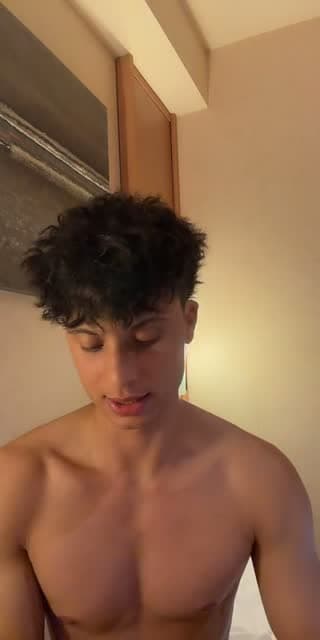 TikTok live: Charlita by @kingsantossz