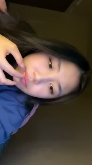 @kutukodokbebek TikTok live stream