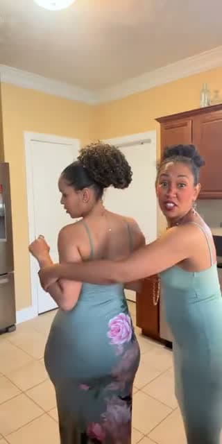 TikTok live: Laughs Giggles And Insults💓 by @mamacitaonduty