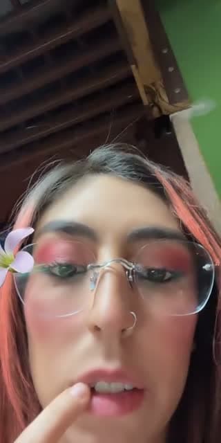 Holaaa ✨