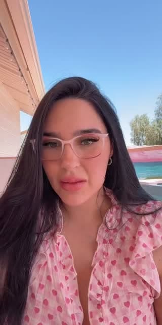@elenitamedina21 TikTok live stream