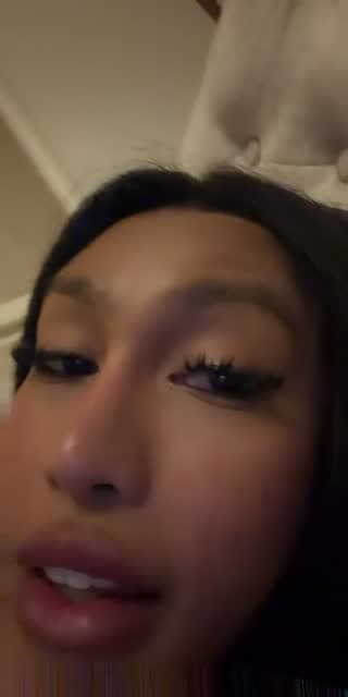 @mykikiofficial_1 TikTok live stream