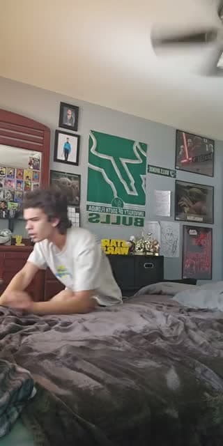TikTok live: hey guys... by @orlandomoreda115