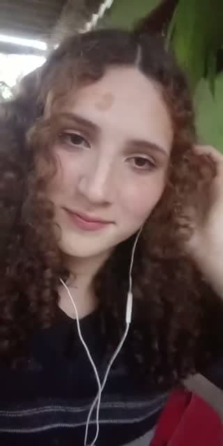 @gabisofialm TikTok live