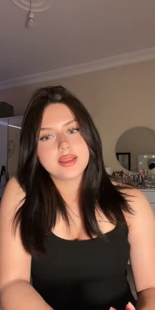 @usersste TikTok live