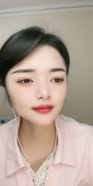 她直播间人气很高…… - @xujinhuan1991