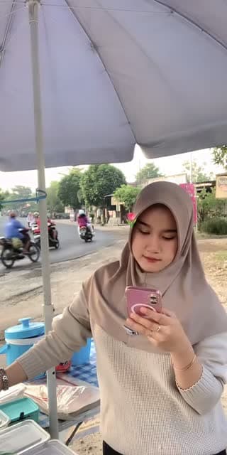 @buburcampur_nasikuning TikTok live stream