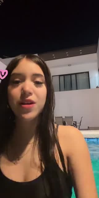 @_1109.aa TikTok live stream