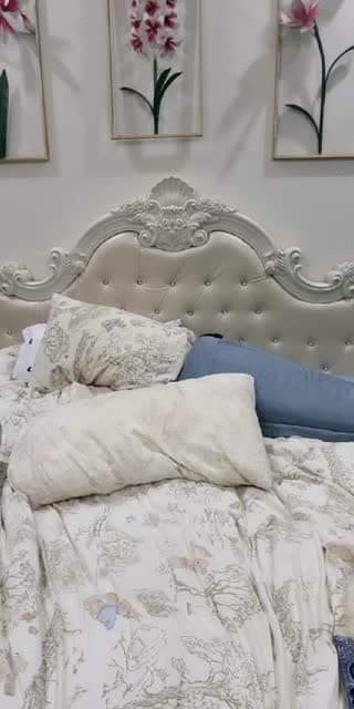 @diyanasakuraaa_ TikTok live stream