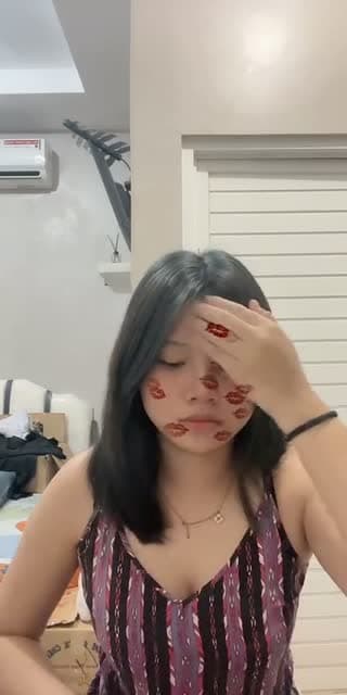 @deadfeeling_ TikTok live stream