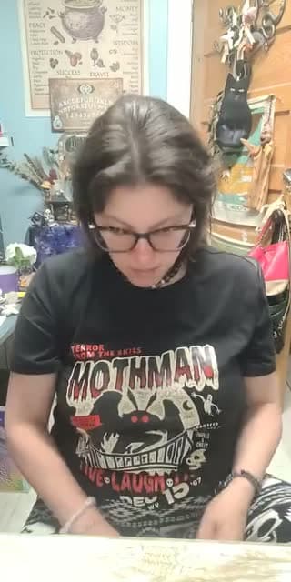 @theamberoak TikTok live stream