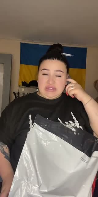 @k..l..s..s TikTok live