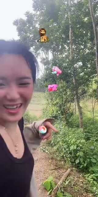 @huong_linh97 TikTok live