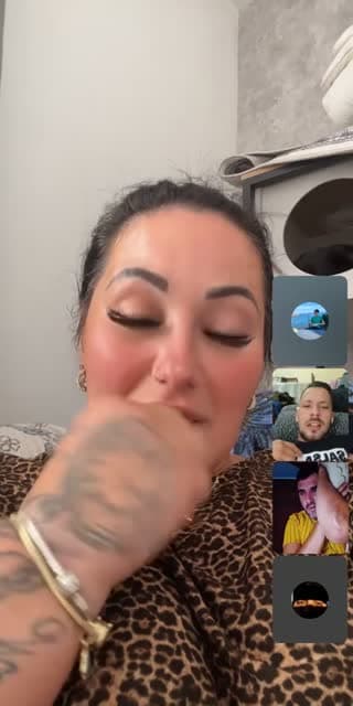 @bbwqueenvibe TikTok live stream