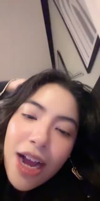 @omgshesupercute TikTok live stream