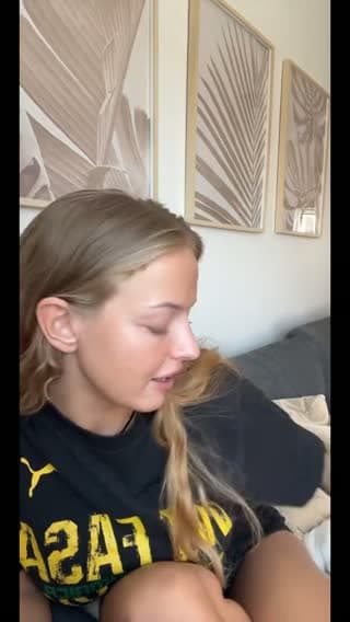 TikTok live: Dont be shy, come say hi by @lauraamalieeee