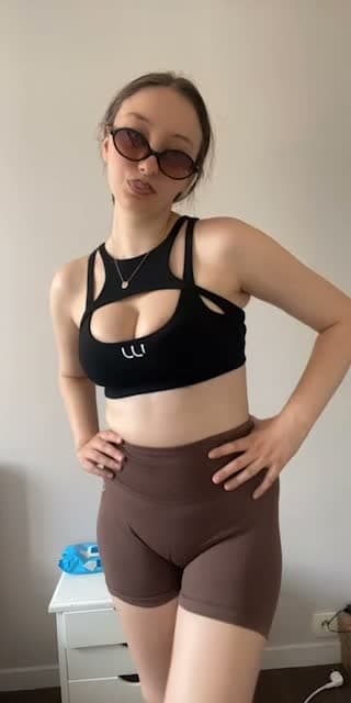 @daniella.luxe TikTok live