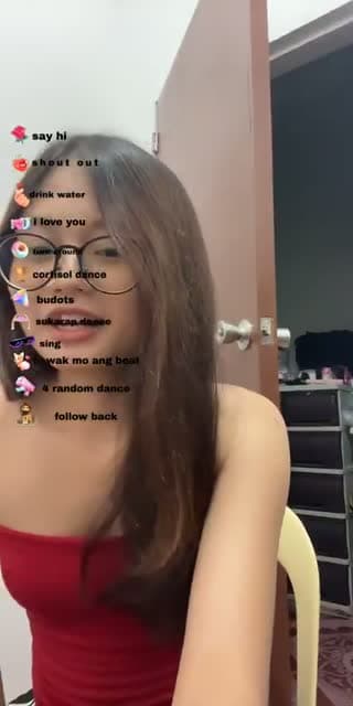@notlouzyll TikTok live stream