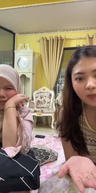 @aireen.daa TikTok live stream
