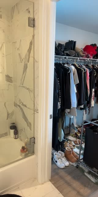 @notsnaxy TikTok live stream