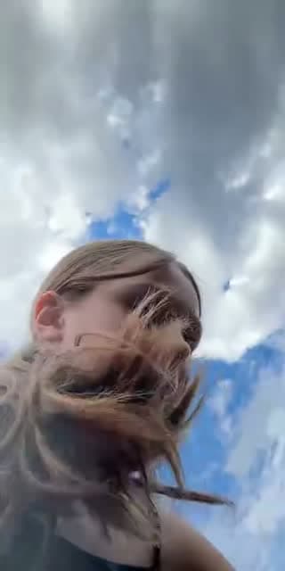 @yazzy123457 TikTok live