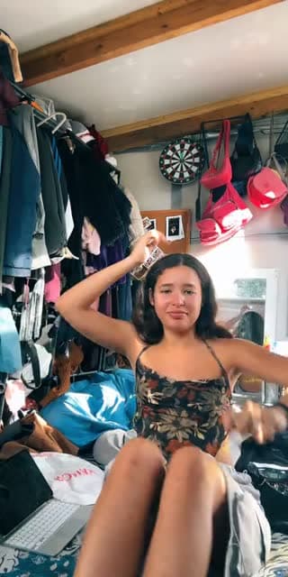 Cuba TikTok live: Going out later by @elaineoatlatte