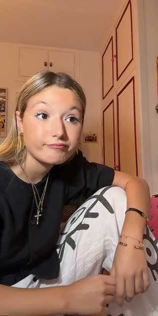 @danielaaa.lopez TikTok live stream