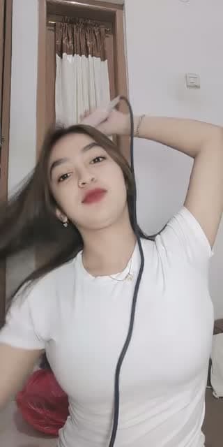 @hennyaulliya TikTok live