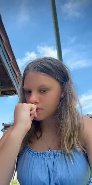 @dxh.eme12 TikTok live stream