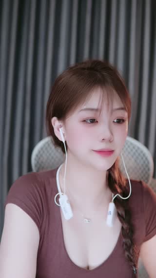 TikTok live: Lets Go LIVE! by @nhoemkhong1106
