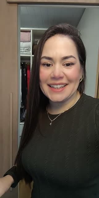 @daiaeenepassos TikTok live