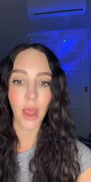 👀