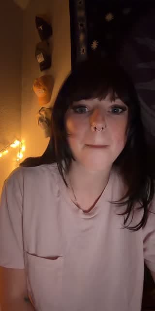 Just chatting - @georgia_rileyrey