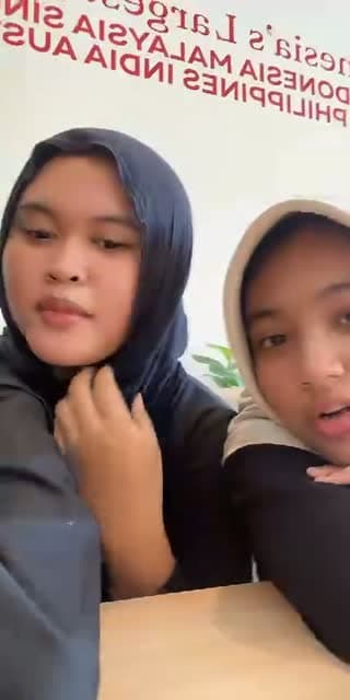 @ps1ly TikTok live stream