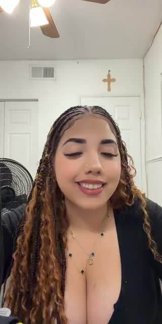 @naya._.dd TikTok live