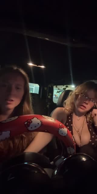 TikTok live: #im with chloe by @jakeywakeyadventures