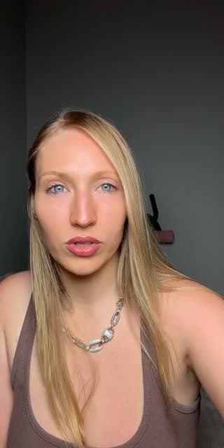 @empressjess555 TikTok live stream
