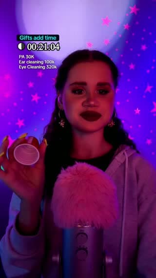 TikTok live: 🕊️ASMR Live by @itsnataasmr