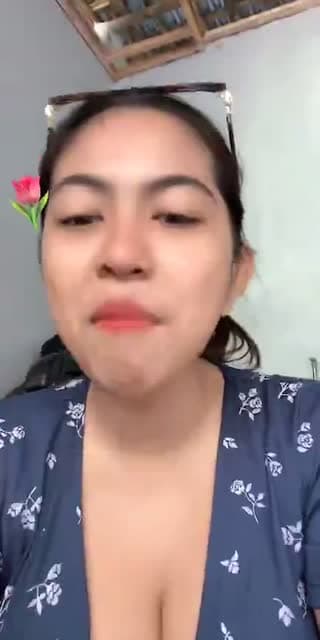 @matchaaaacie TikTok live