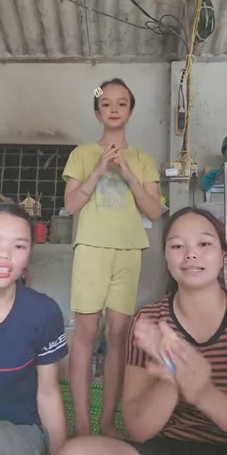 em gái tôi  rất đẹp - @nain7058i3x
